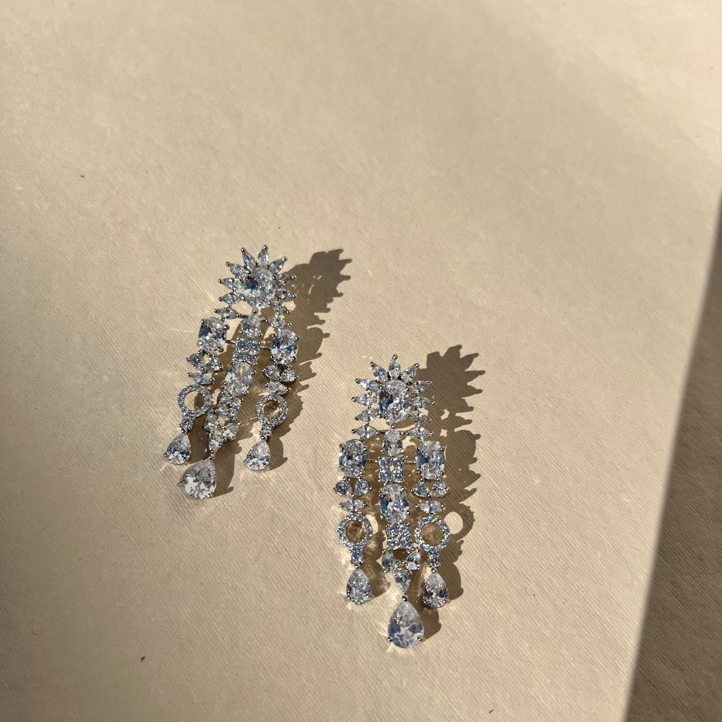 Tenerife Earrings White