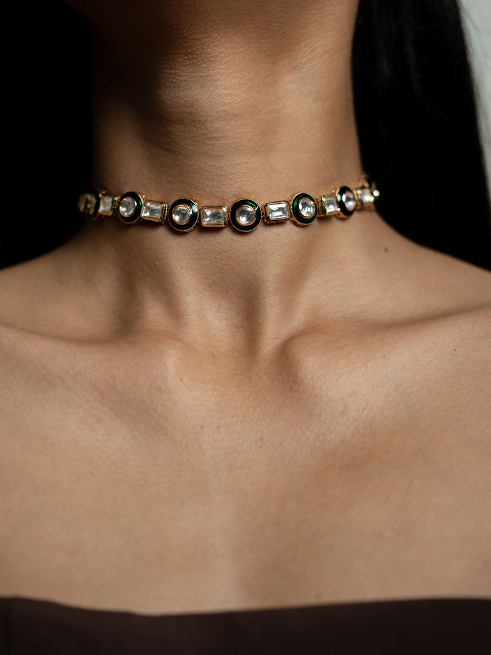 Alaya Single line Kundan necklace