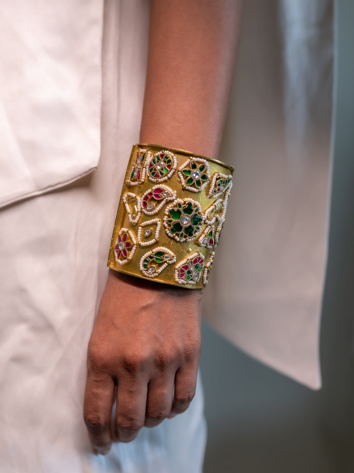 Suvarna Jadau Cuff Bracelet