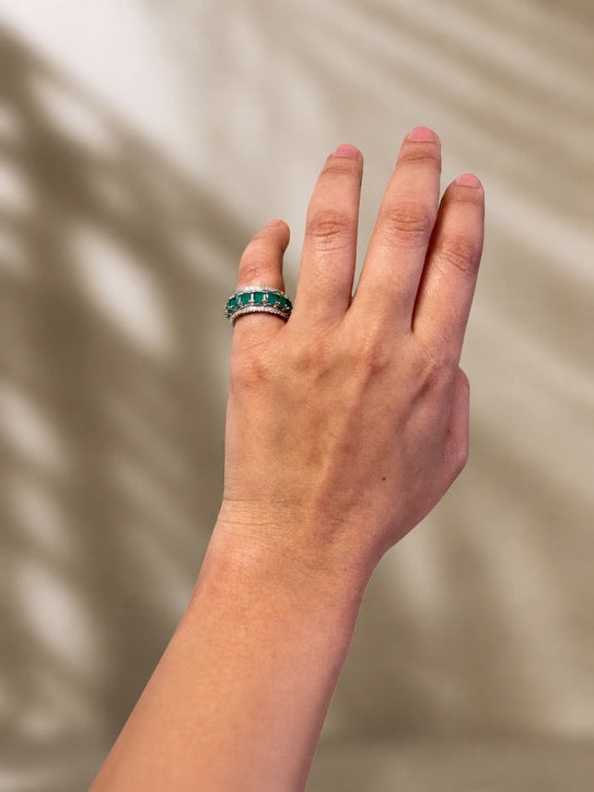 Classic Emerald Eternity Band