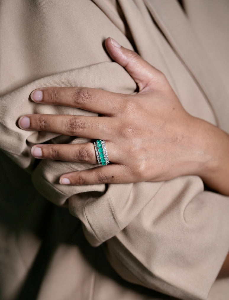 Classic Emerald Eternity Band