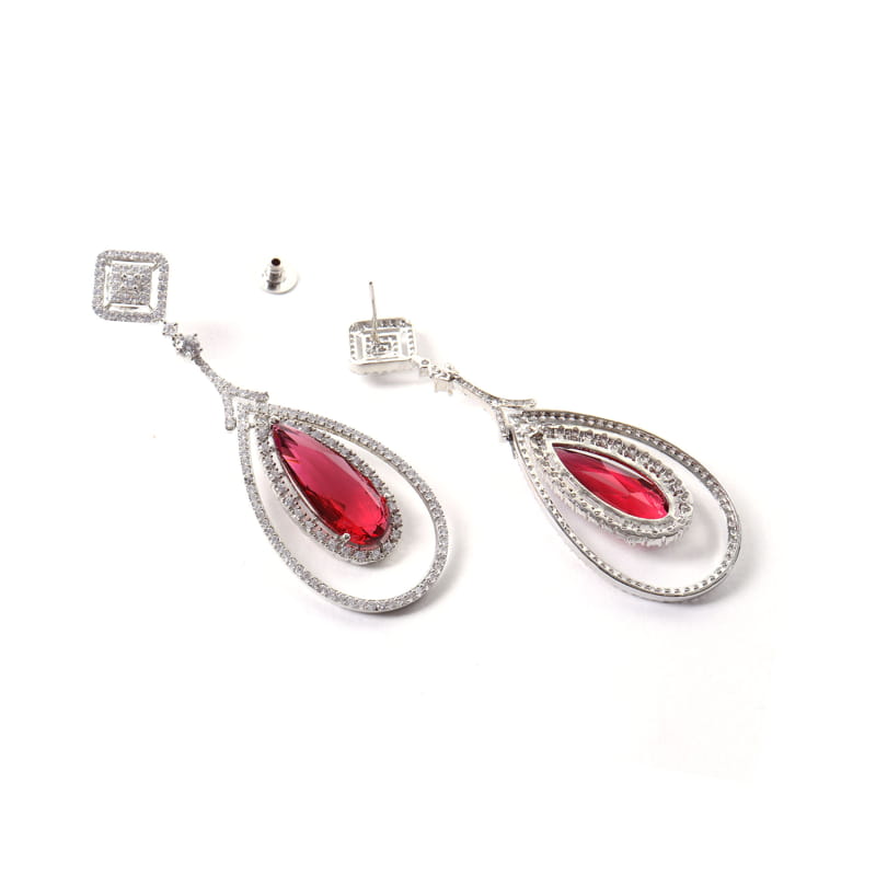 Arina Drop Earrings