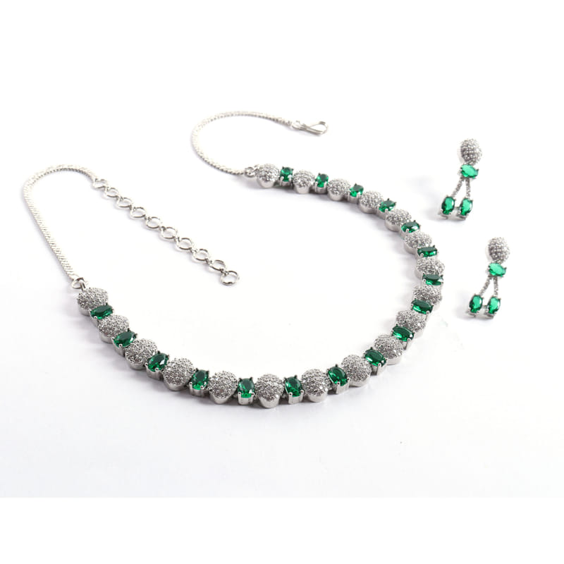 Irisa Green Colored Necklace Set