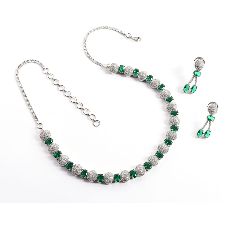 Irisa Green Colored Necklace Set