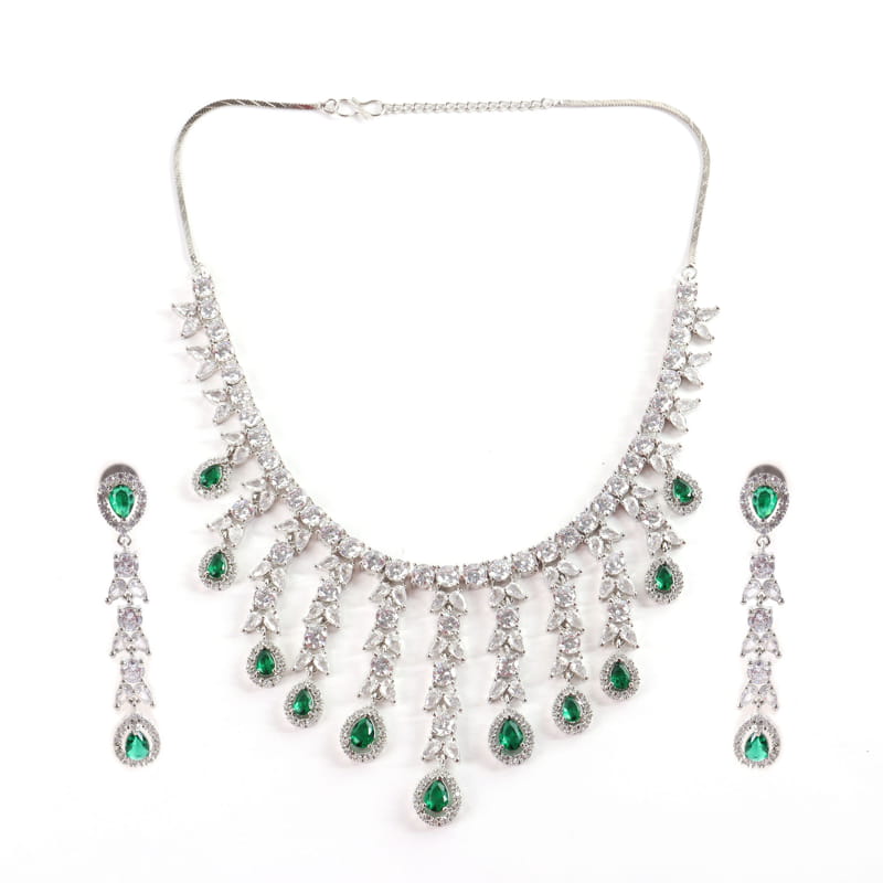 Amaira Green Necklace Set