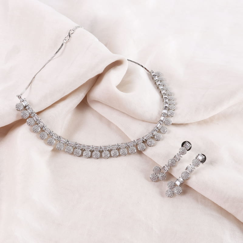 Misha Necklace