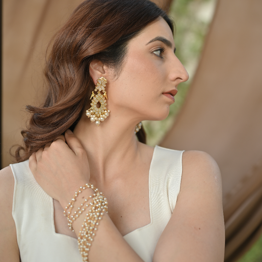 Cream Jashn Earrings