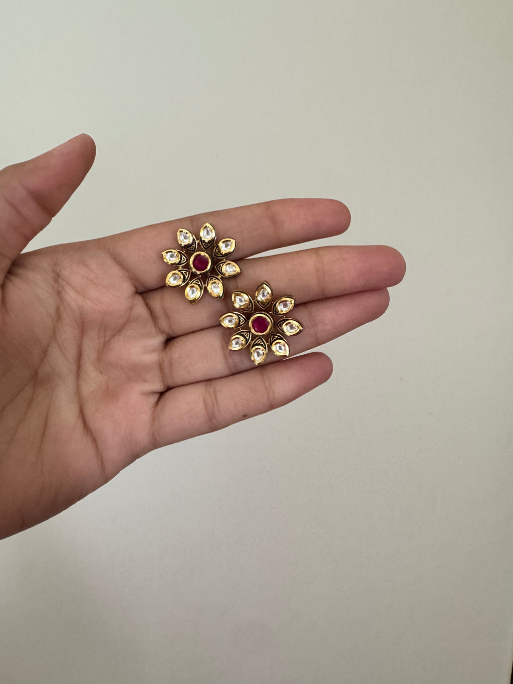 Gul Kundan Stud Earrings