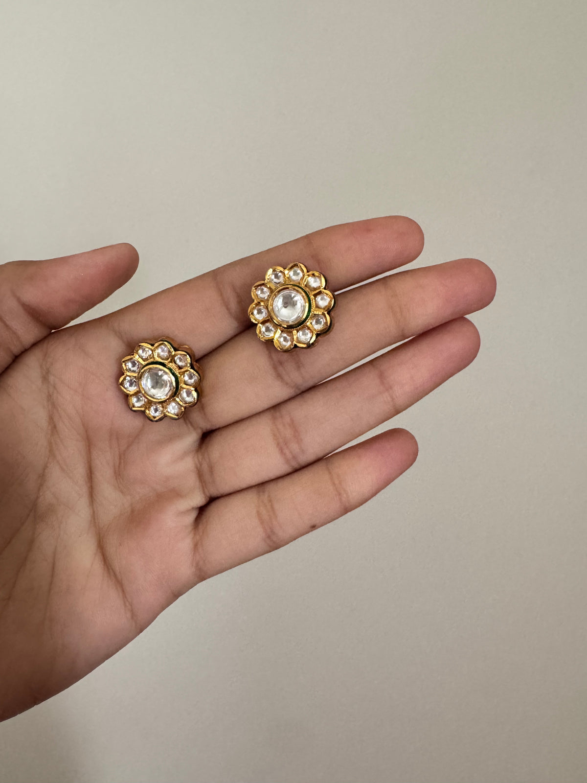 Zohra Kundan Stud Earrings
