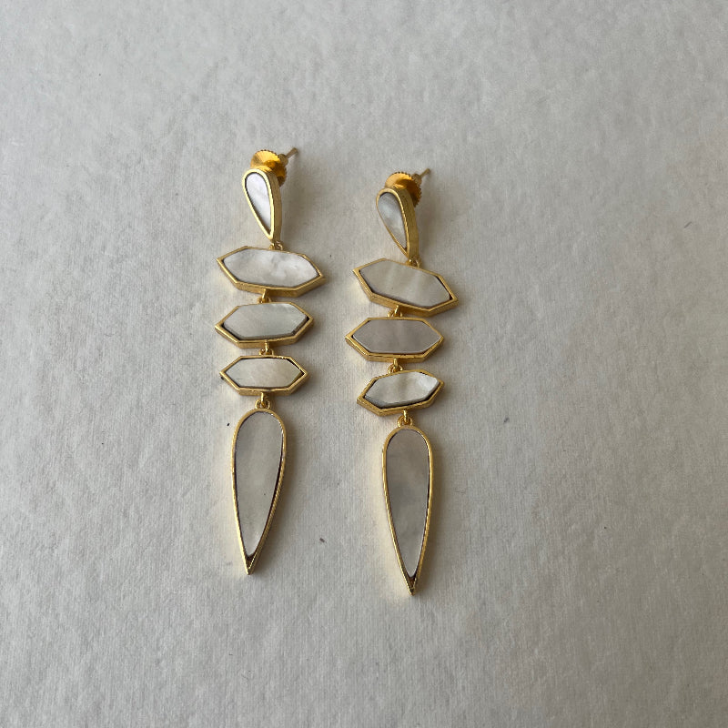 Cream Ariel Earrings