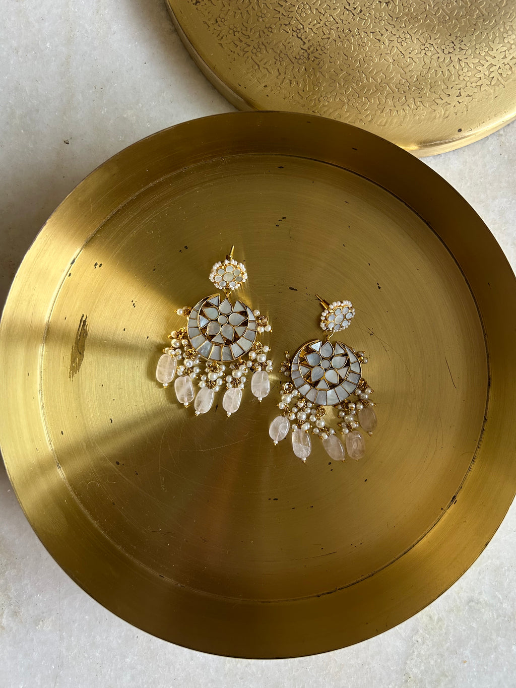 Esha MOP Earrings