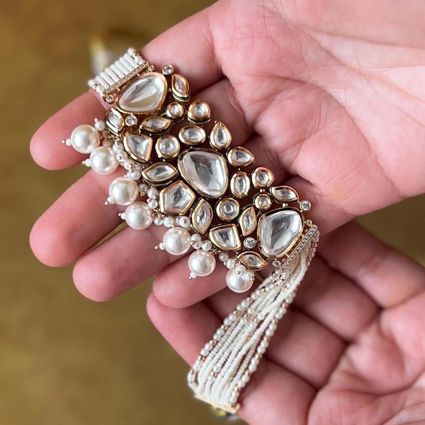 Ibadat Kundan Choker