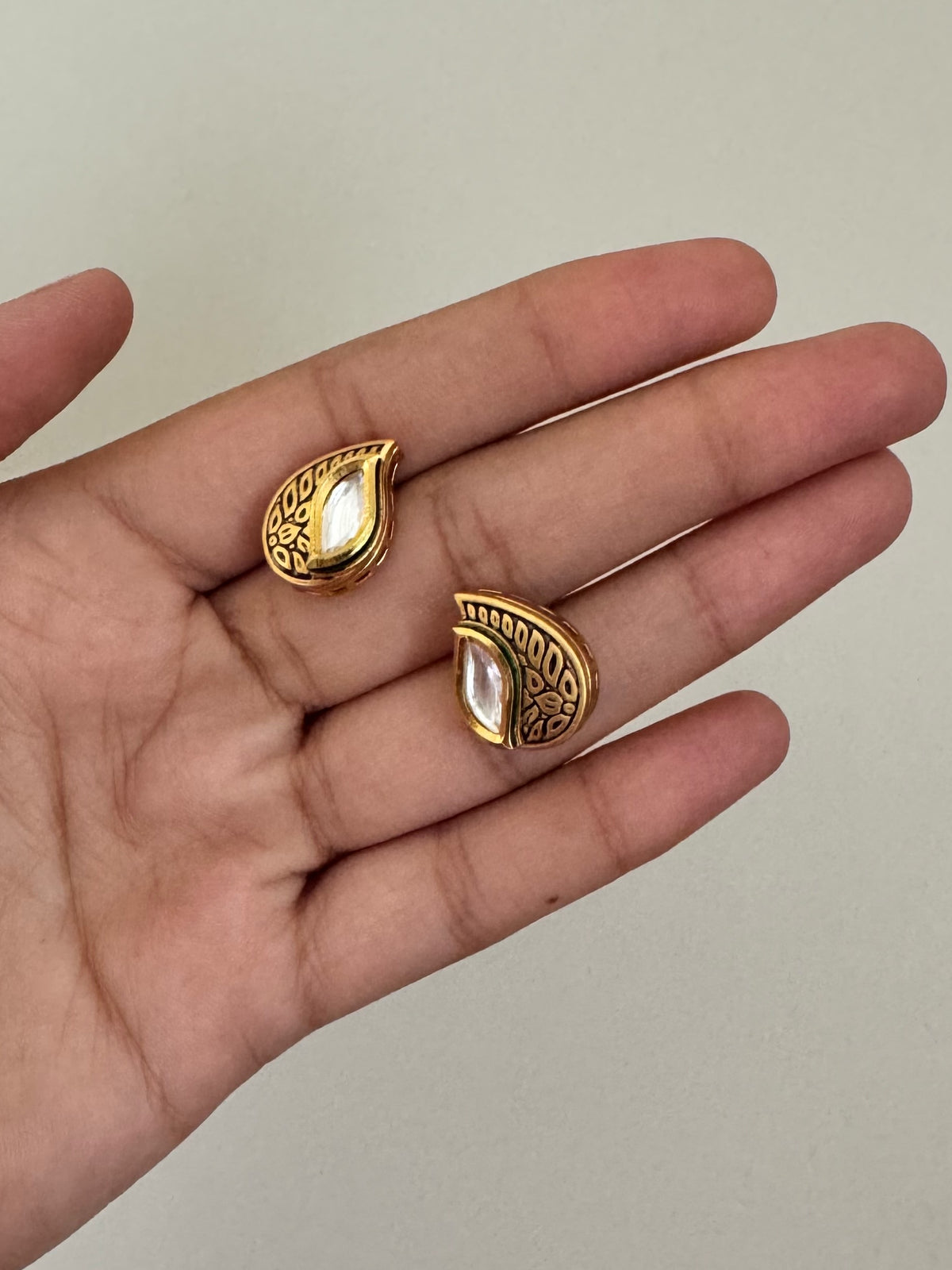 Manvi Teardrop Kundan Stud Earrings