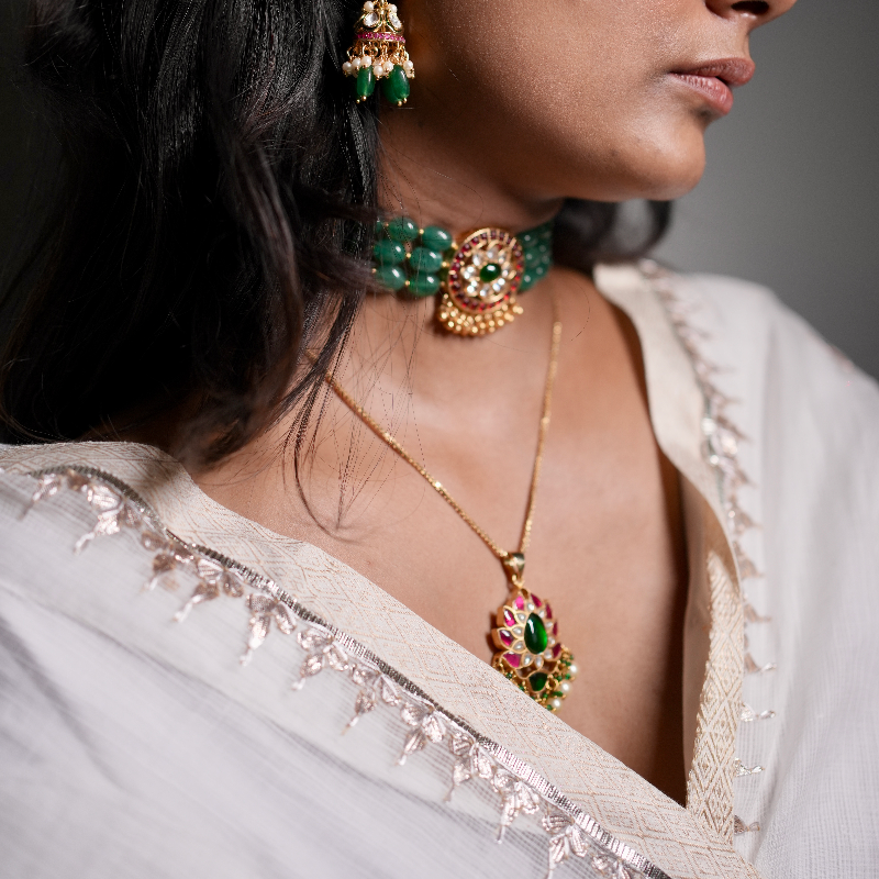 Tripti Emerald Choker