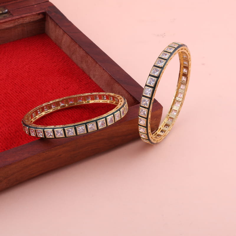 Sanvi Kundan Bangles