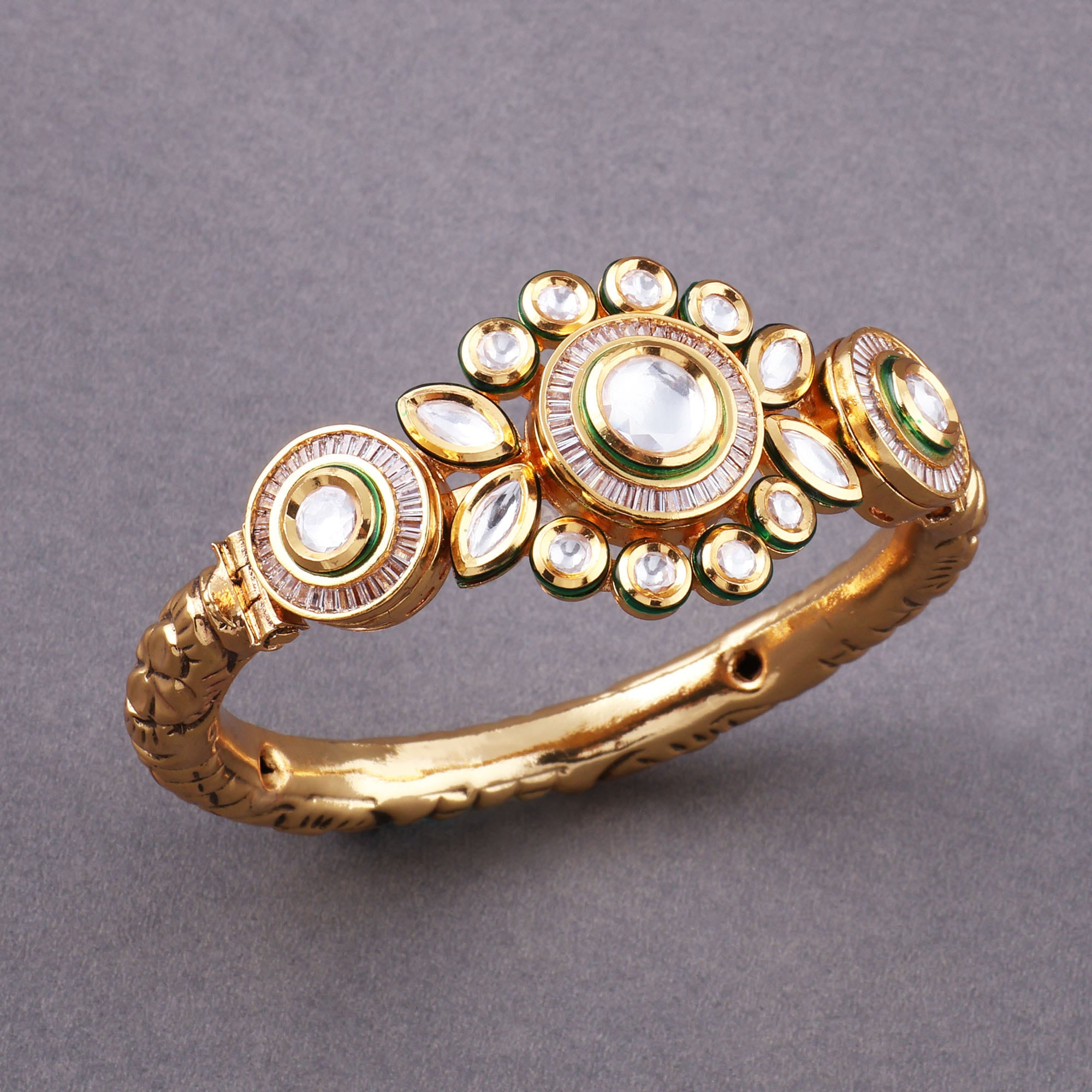 Rabhya Kundan Bracelet
