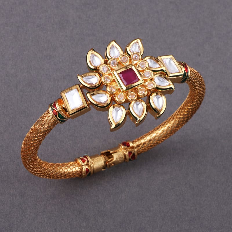 Sara Kundan Bracelet