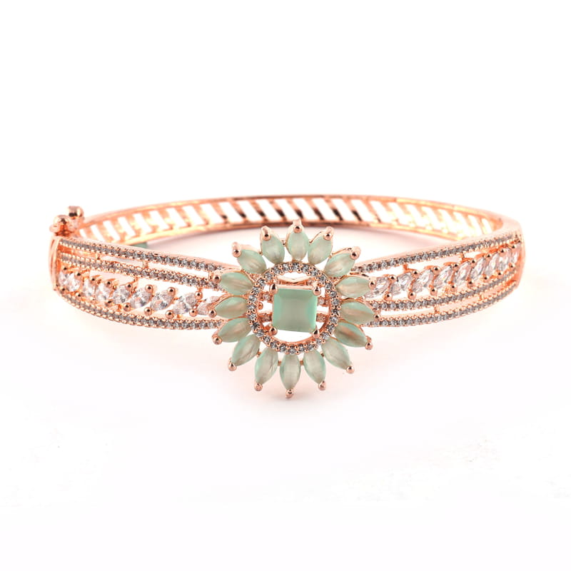 Flora Pastel Green Bracelet