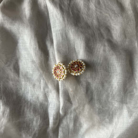 Rani Kundan Studs