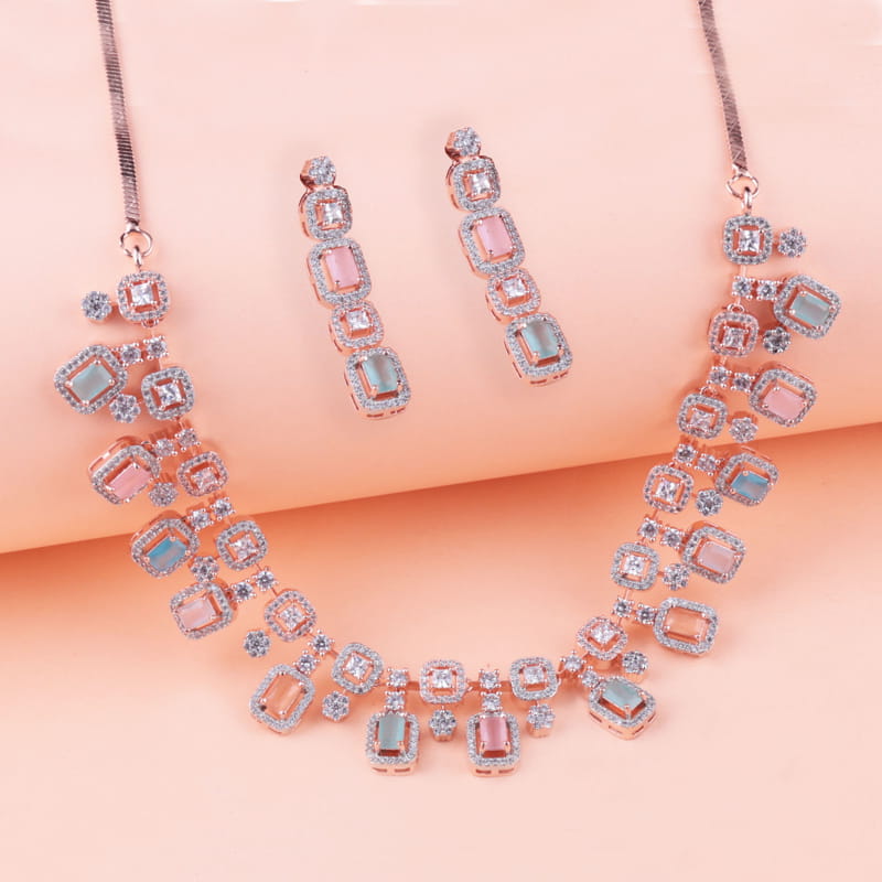 Aylin Necklace Set