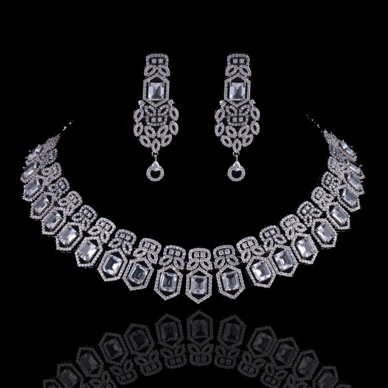 Classic Pentagon Necklace Set