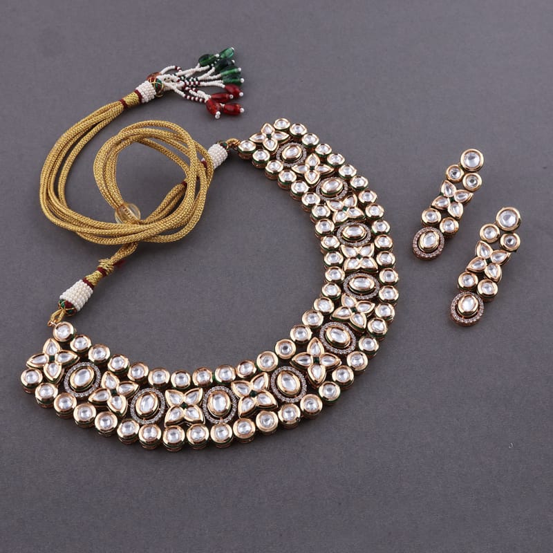 Rabhya Kundan Necklace Set