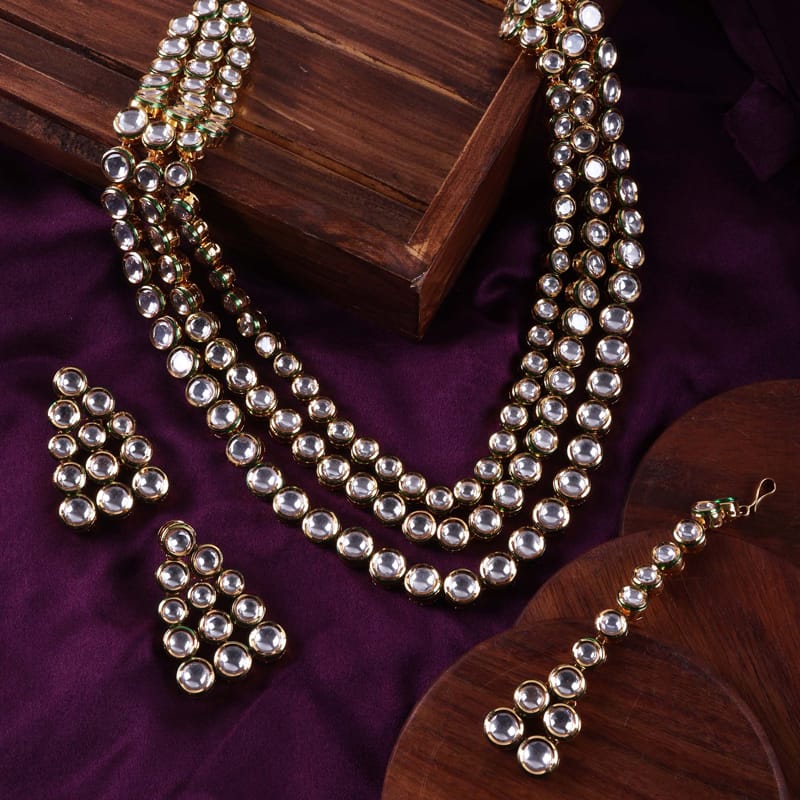 Adhya Kundan Necklace Set