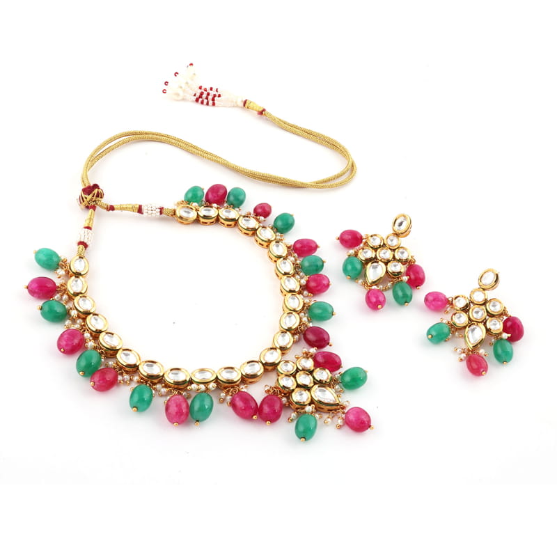 Saumya Kundan Necklace Set