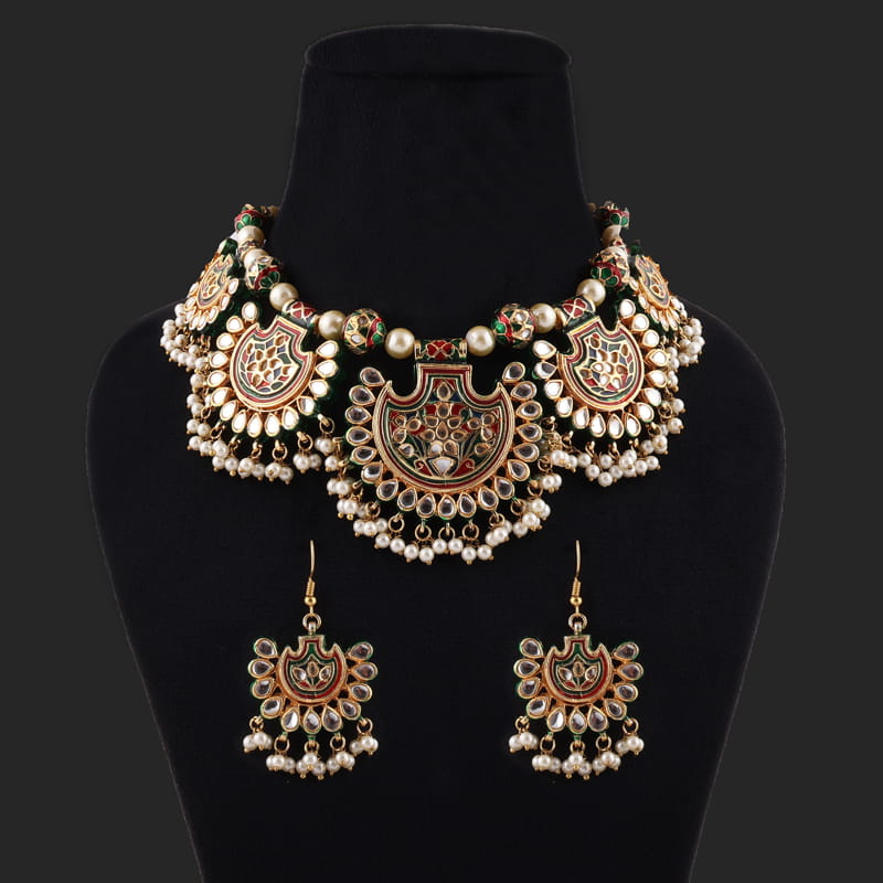 Brinda Kundan Necklace Set