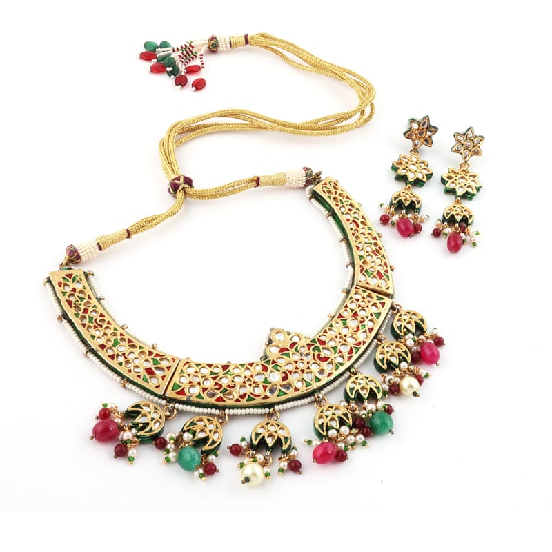 Samyukta Kundan Necklace Set