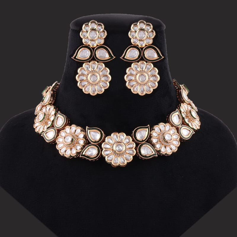 Aboli Kundan Necklace Set