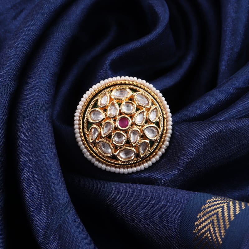 Raavi Kundan Ring