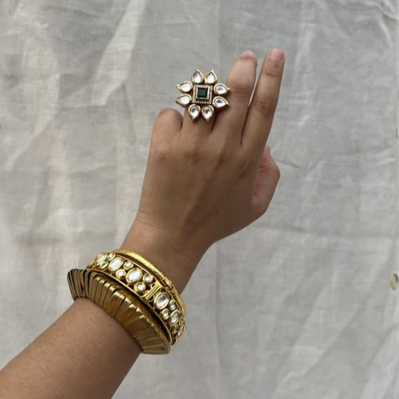 Madhura Kundan Ring